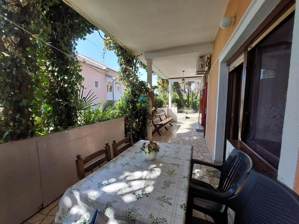 Apartments Faran Crikvenica Exterior foto
