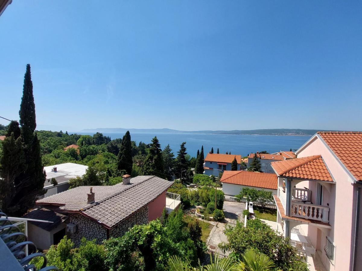Apartments Faran Crikvenica Exterior foto