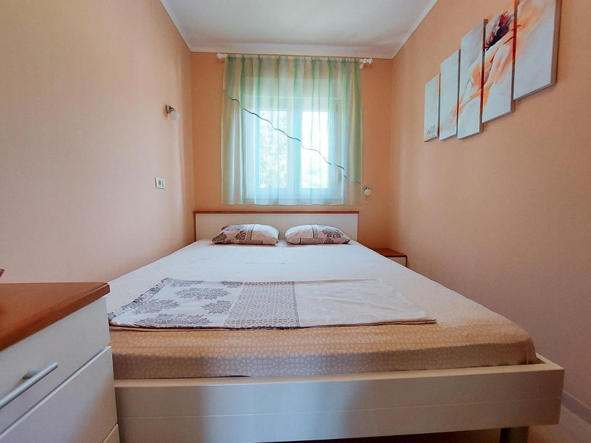 Apartments Faran Crikvenica Exterior foto