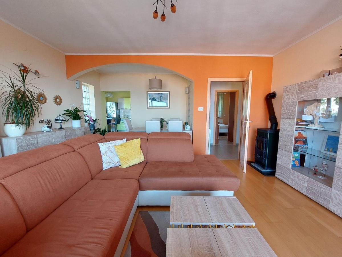 Apartments Faran Crikvenica Exterior foto