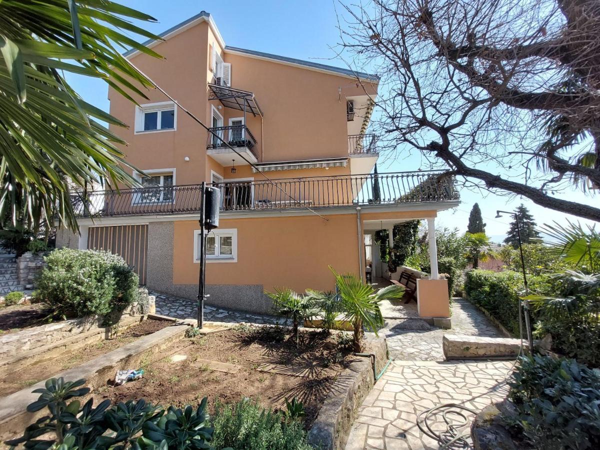 Apartments Faran Crikvenica Exterior foto